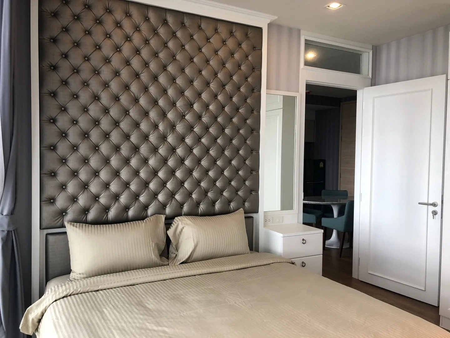 Property photos for Park Origin Phromphong