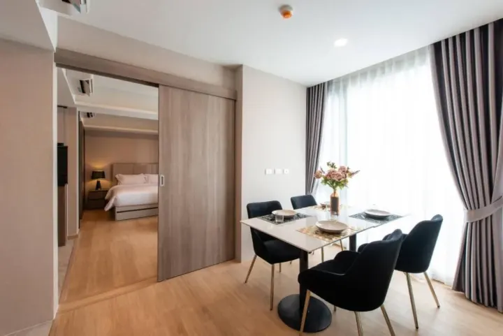 Property photos for Lloyd Soonvijai-thonglor