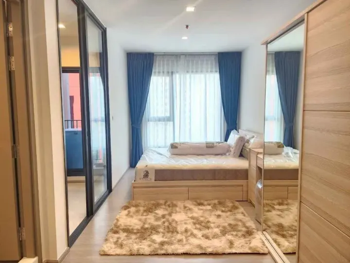 Property photos for Life Asoke Hype