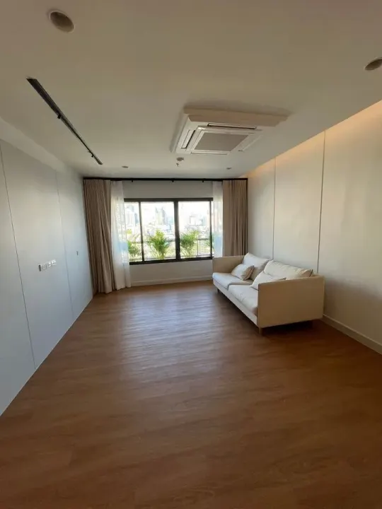 Property photos for Baan Ploenchit
