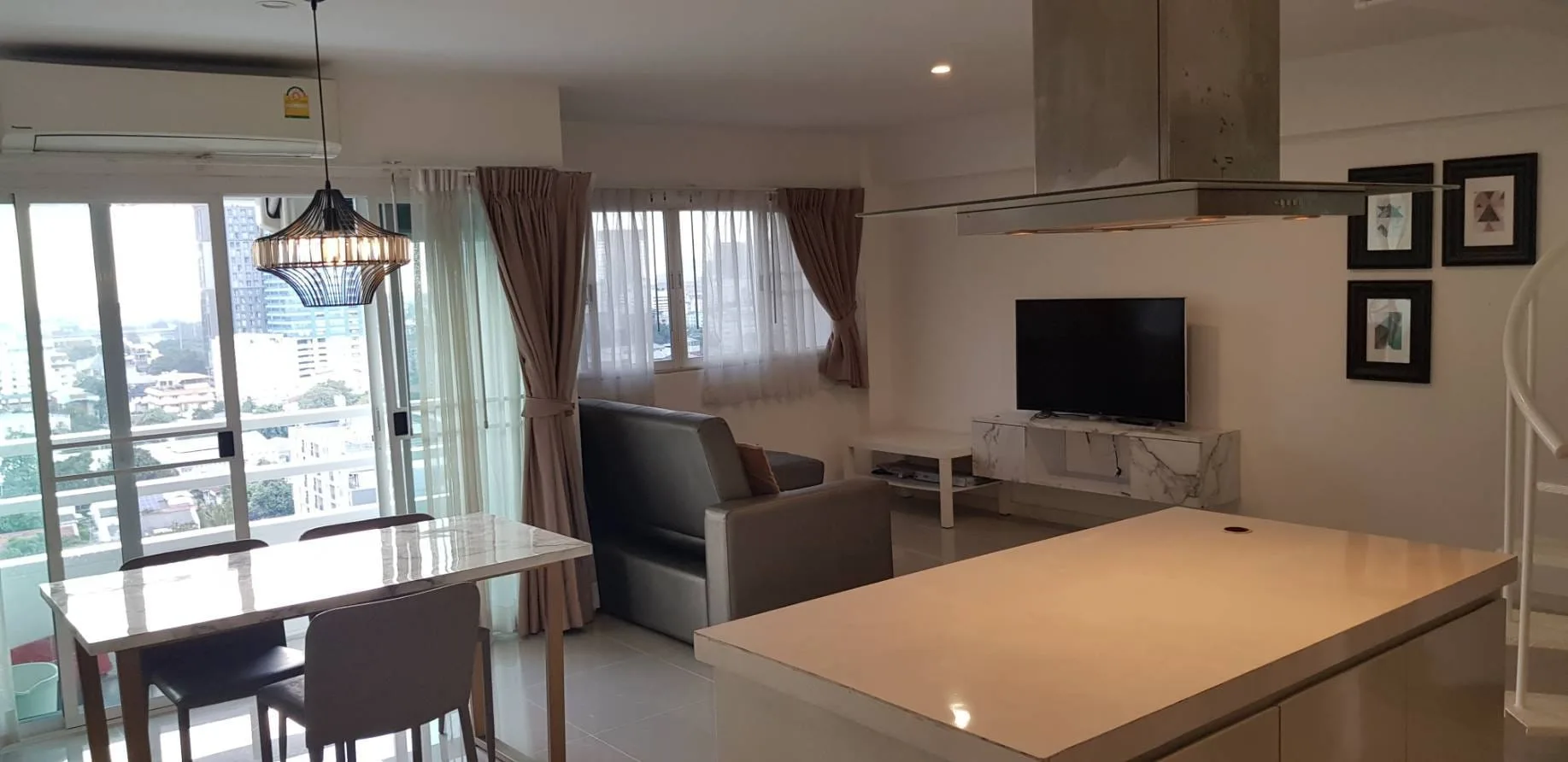 Property photos for Thonglor Tower