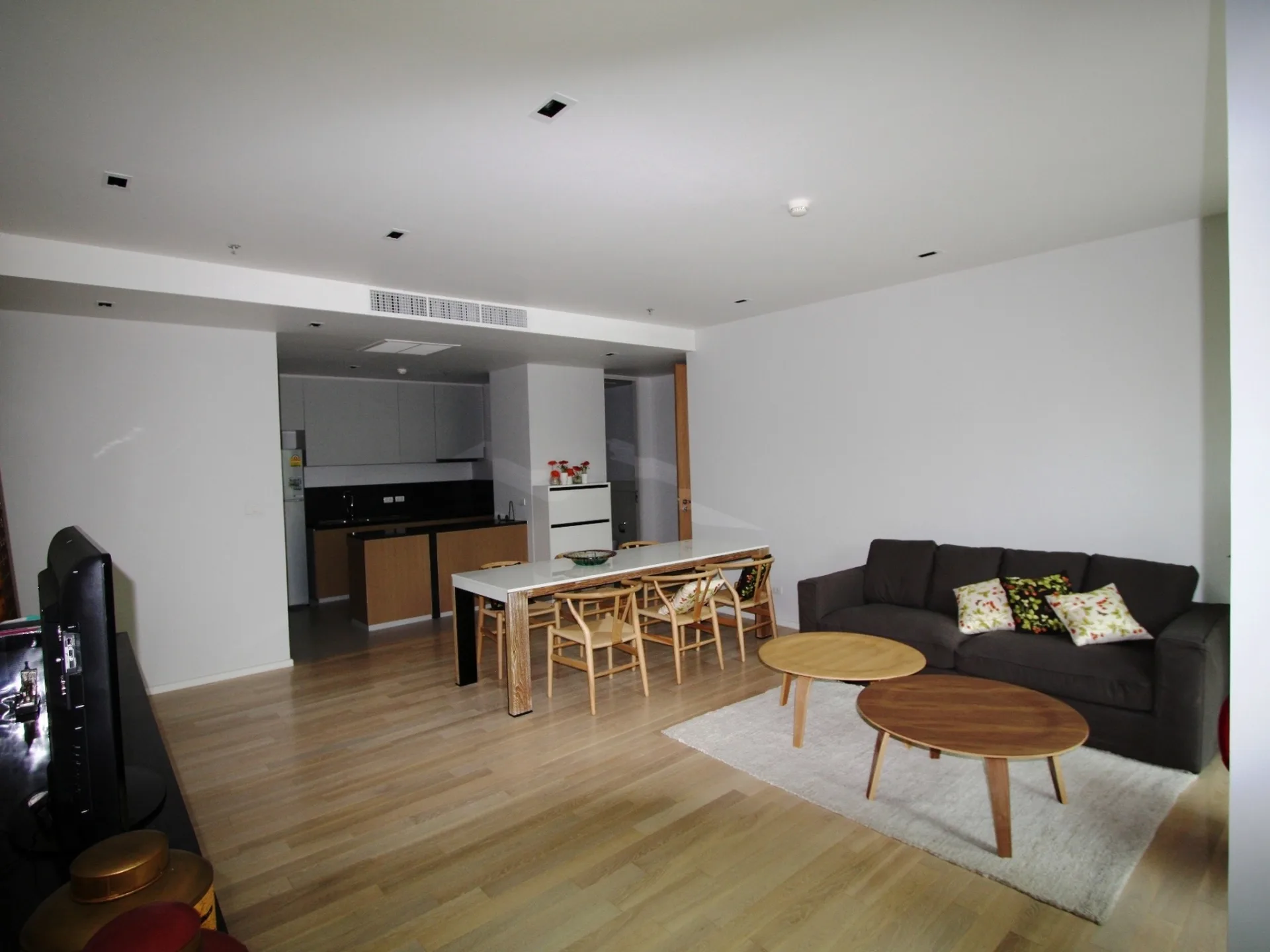 Property photos for Promphan 53