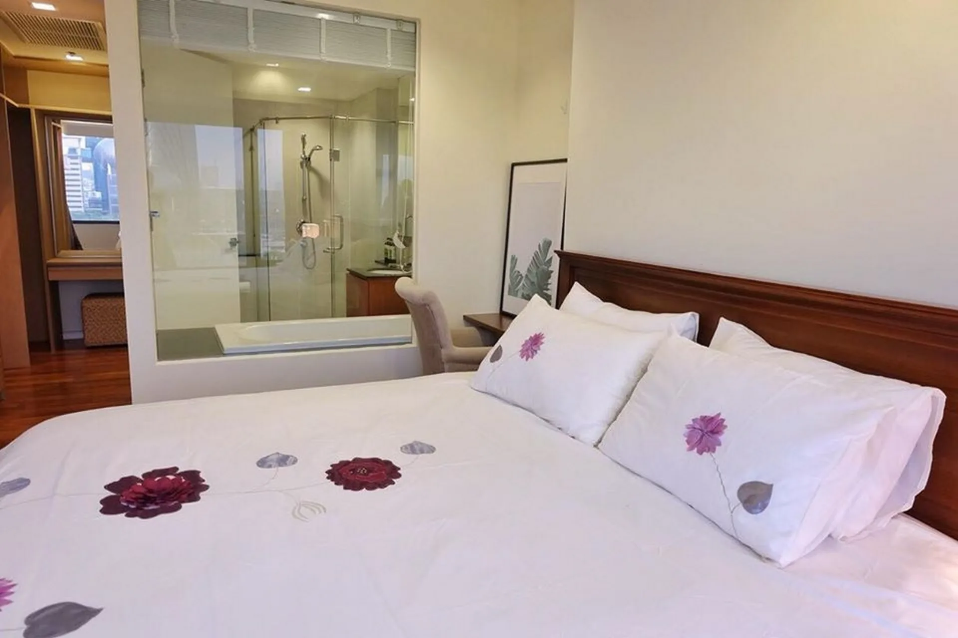 Property photos for Amanta Lumpini