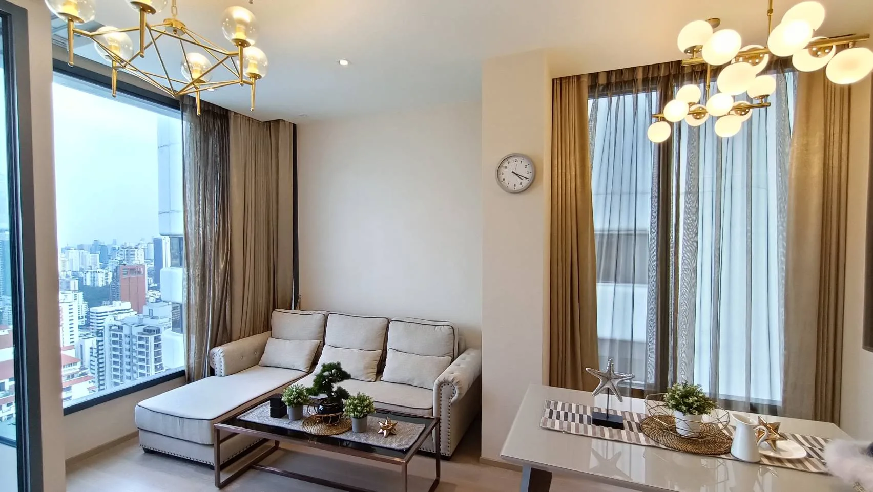 Property photos for The Esse Asoke