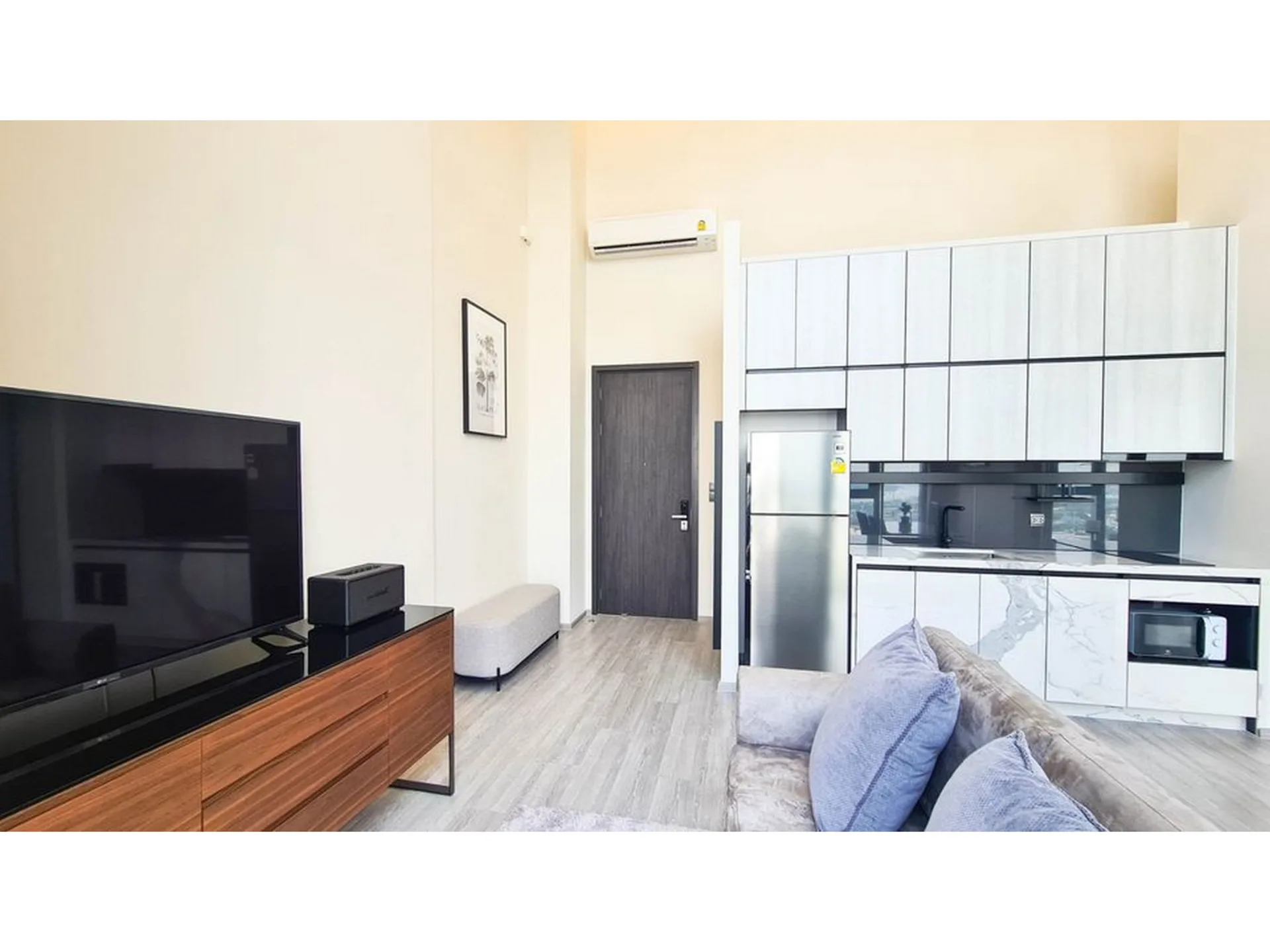 Property photos for The Line sukhumvit 101