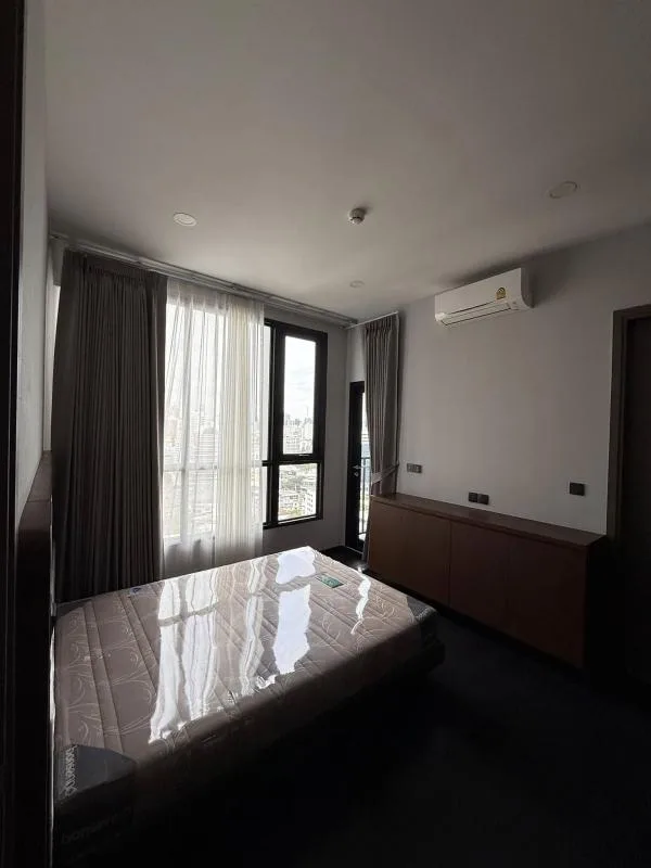 Property photos for Park Origin Thonglor