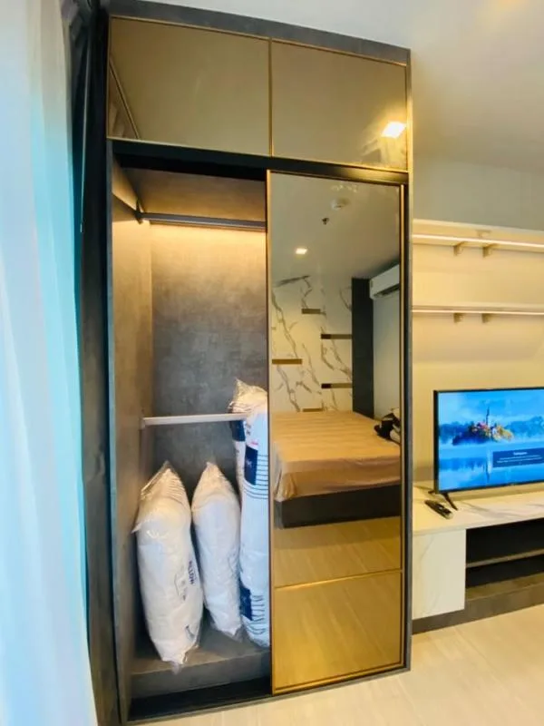 Property photos for LIFE Asoke - Rama 9