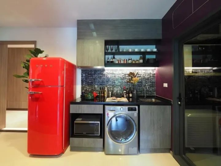 Property photos for The Base Phetchaburi-thonglor
