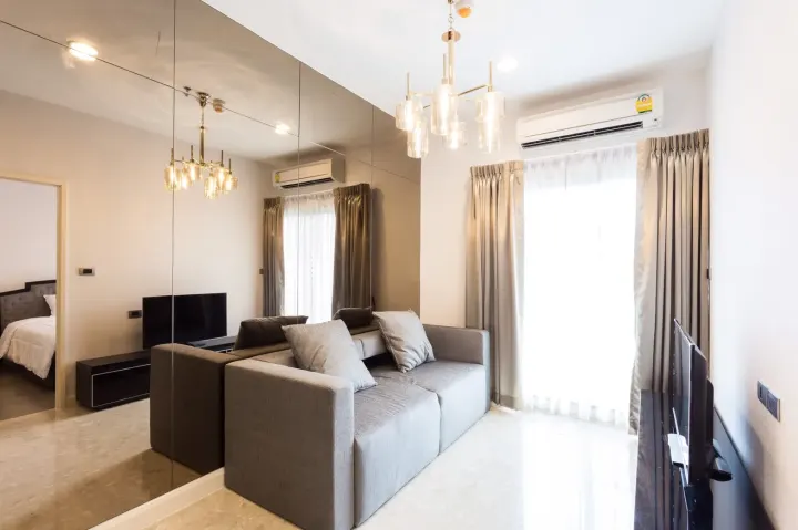 Property photos for The Crest Sukhumvit 34