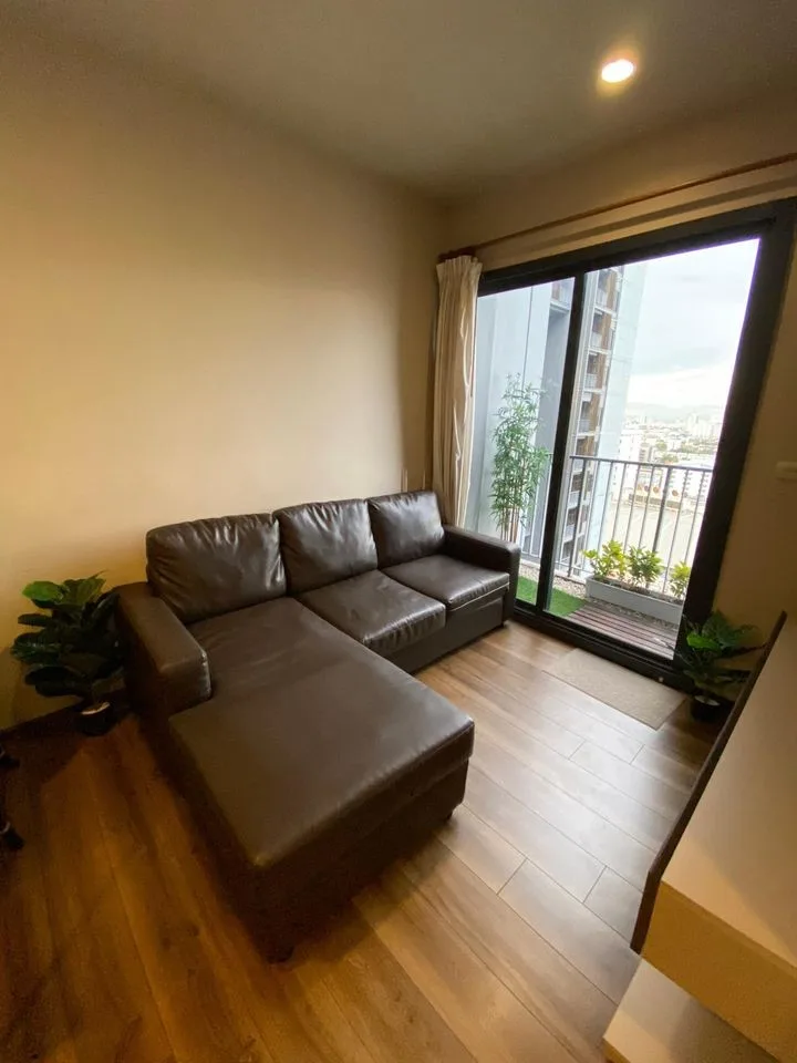 Property photos for Onyx Phaholyothin
