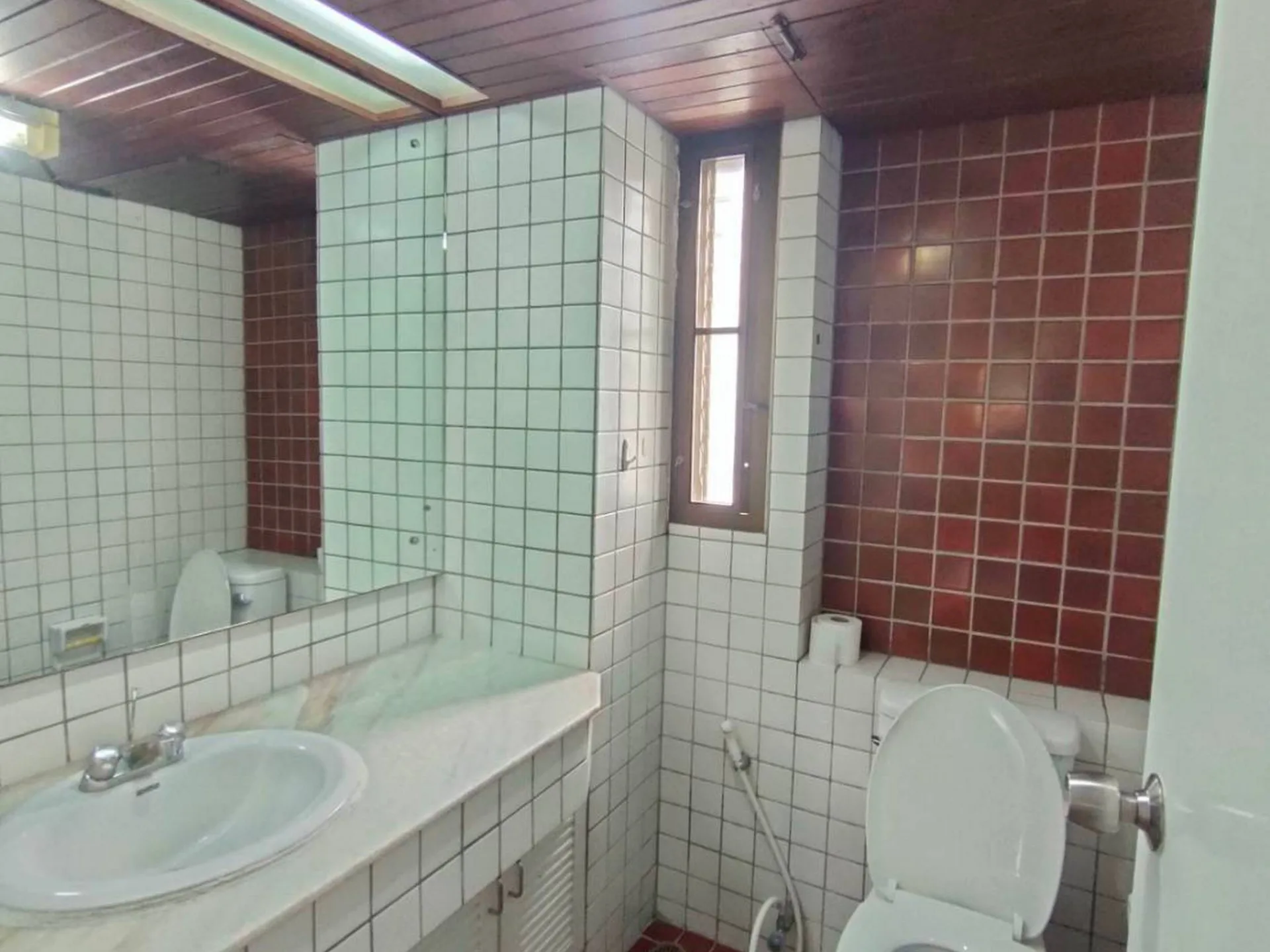 Property photos for Sripat Court Apartment