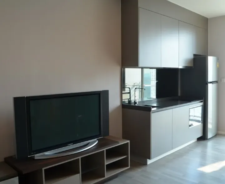 Property photos for The Room Sukhumvit 69