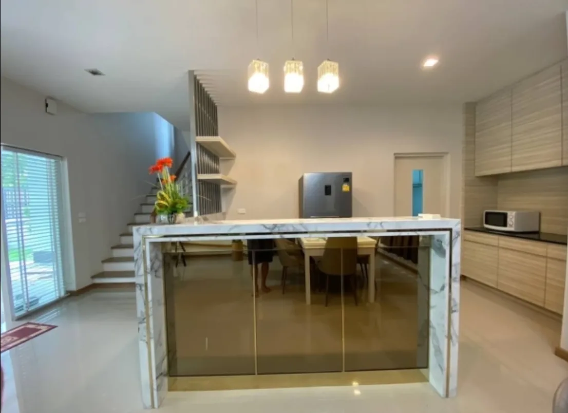 Property photos for Casa Premium On Nut-Wongwaen