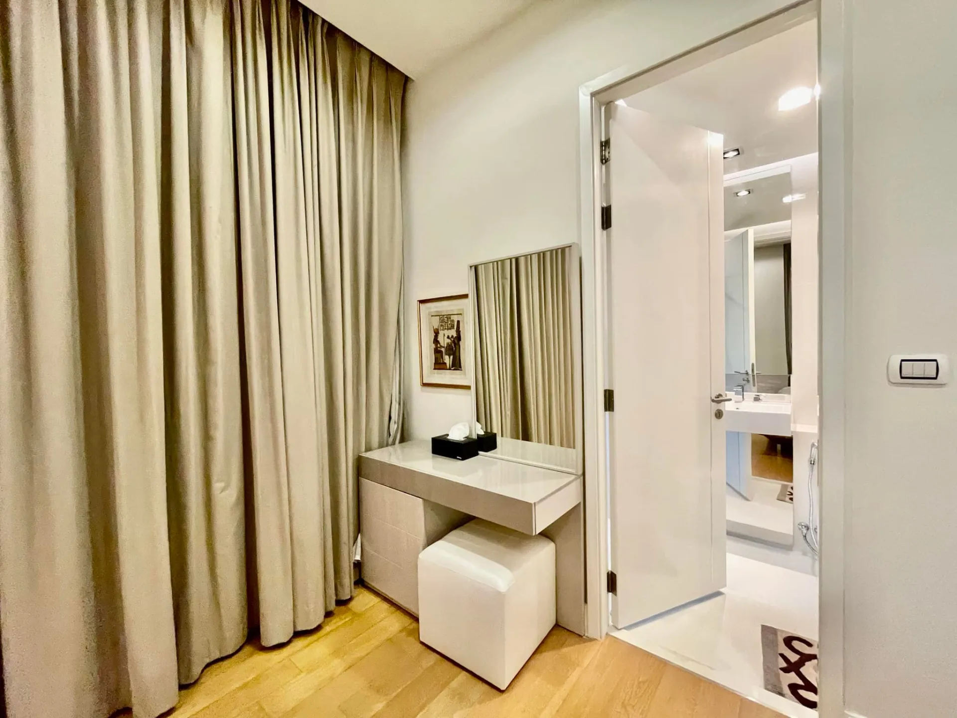 Property photos for Equinox Phahol-vibha