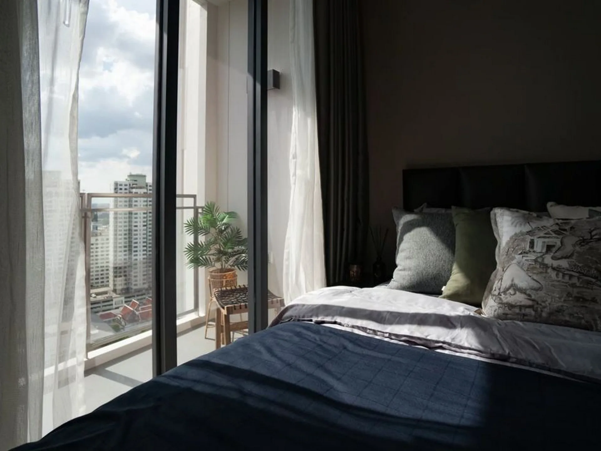 Property photos for THE LINE Phahol - Pradipat