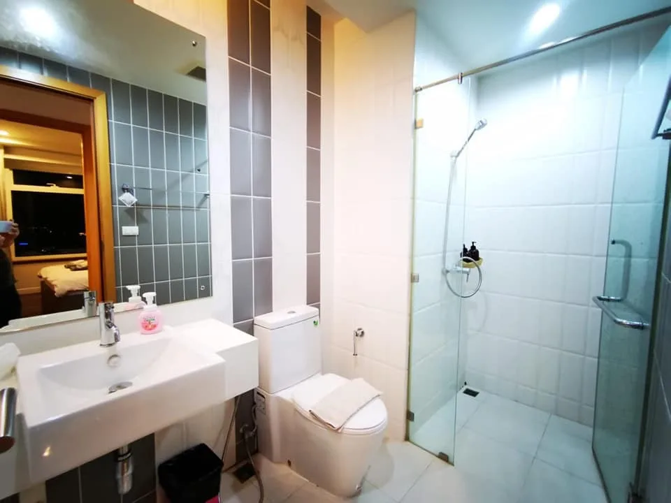 Property photos for Circle Condominium
