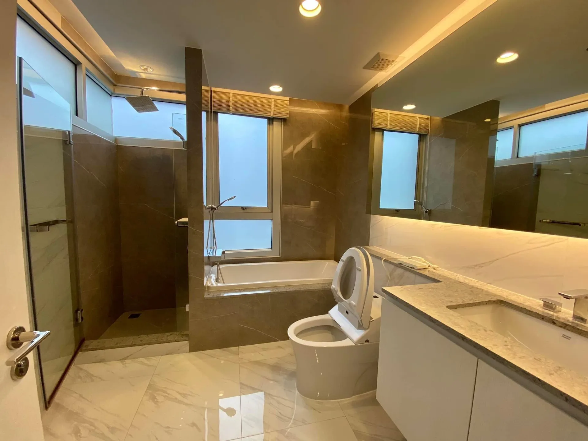 Property photos for Nusasiri Grand