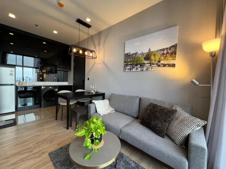Property photos for Noble Around Ari