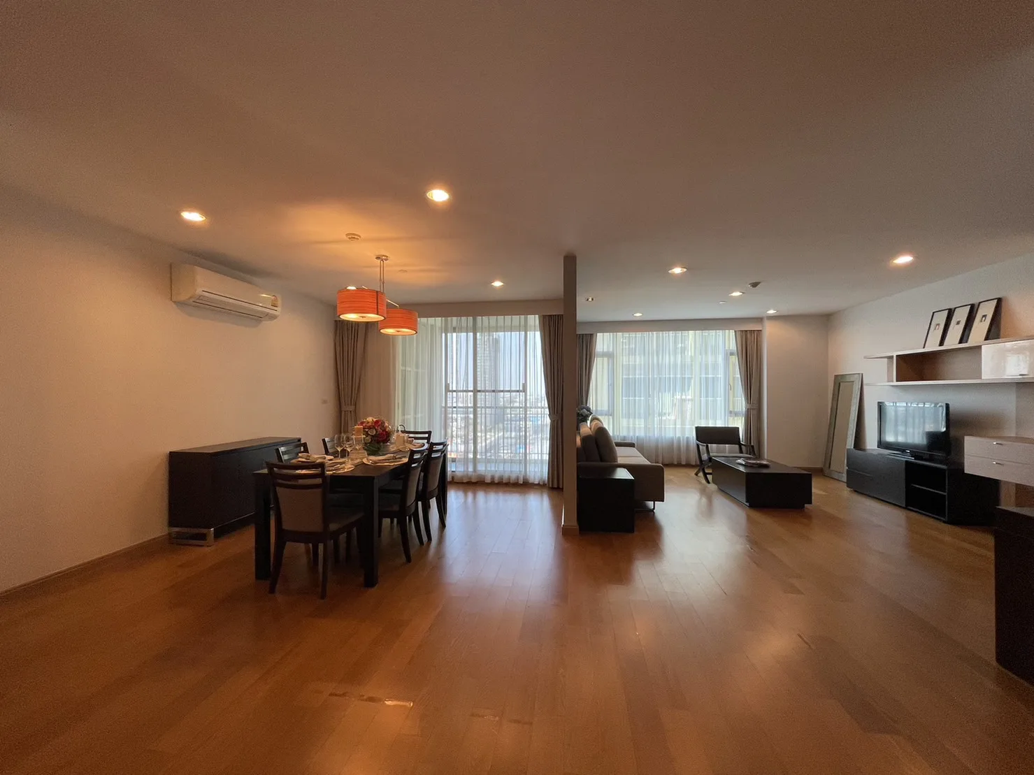 Property photos for Capital Residence