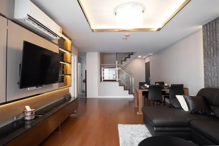 Property photos for Belle Grand Rama 9