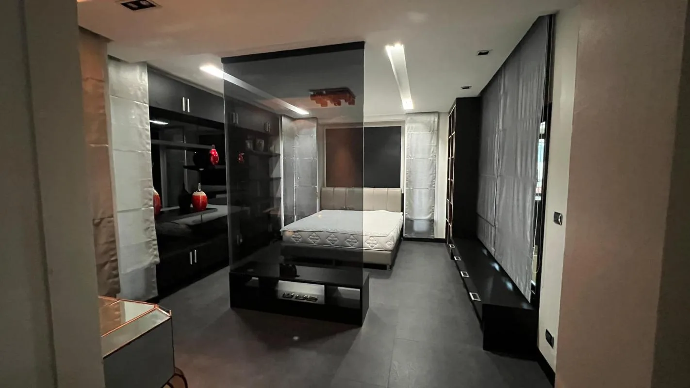 Property photos for Townhouse Suk 26