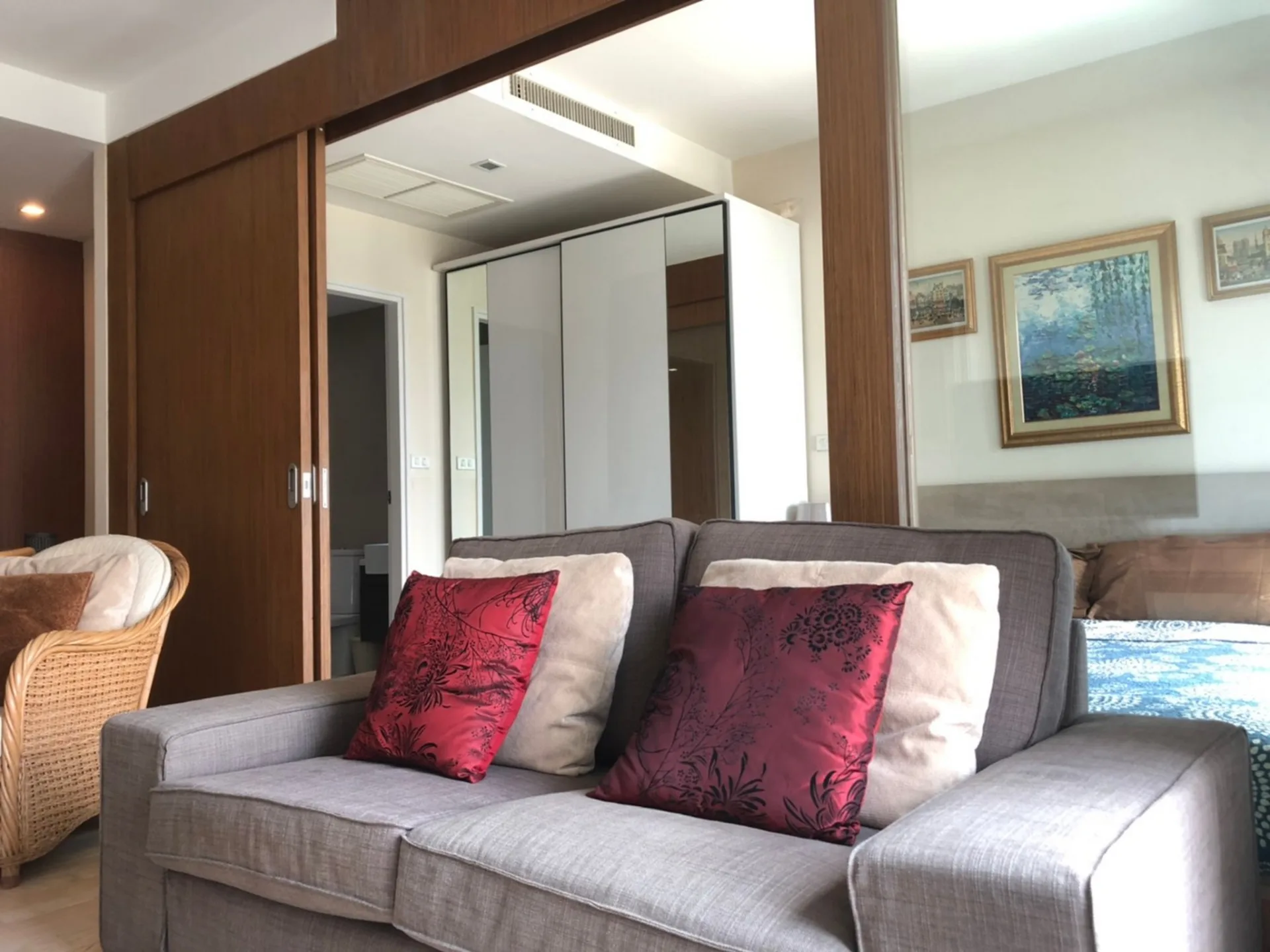 Property photos for Noble Remix