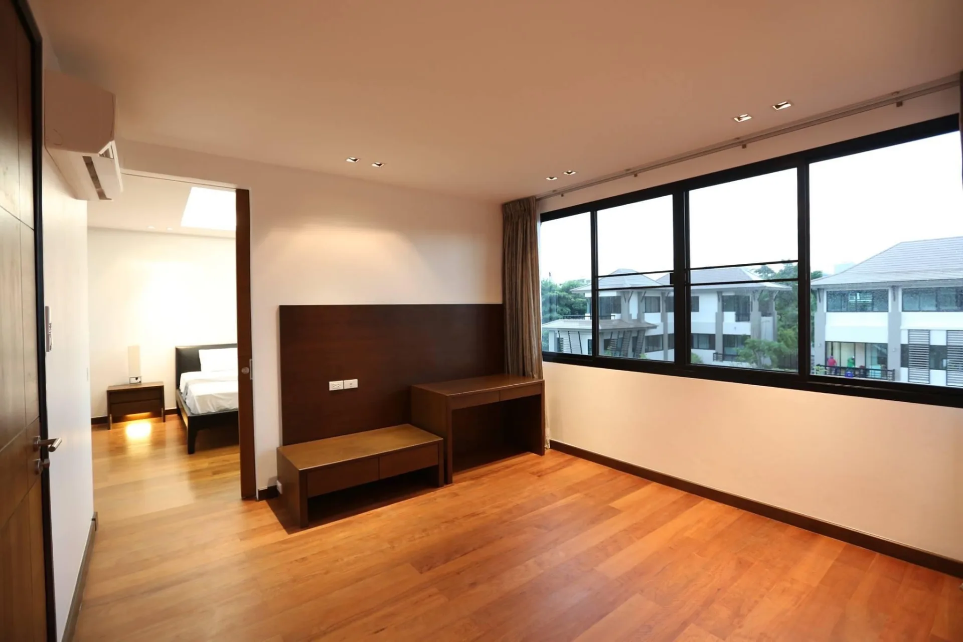 Property photos for Willow 49