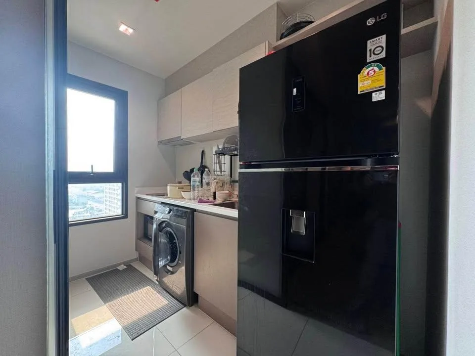 Property photos for Life Sathorn Sierra