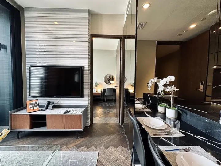 Property photos for The Esse Sukhumvit 36