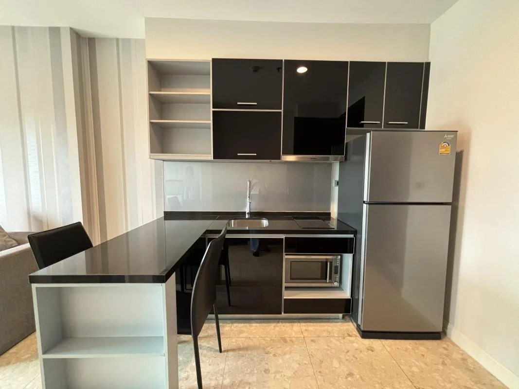 Property photos for The Crest Sukhumvit 34