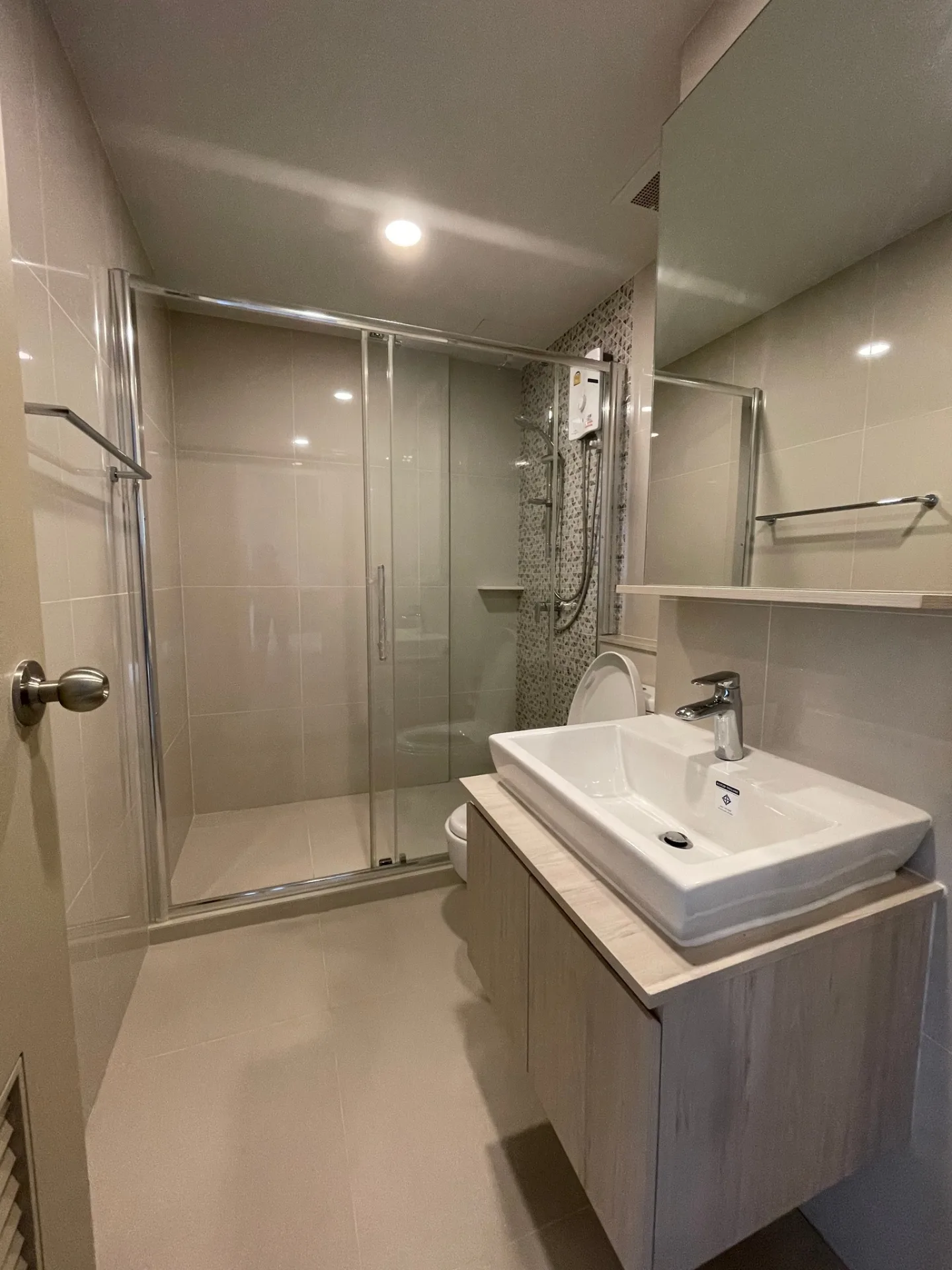 Property photos for The Tree Sukhumvit 64