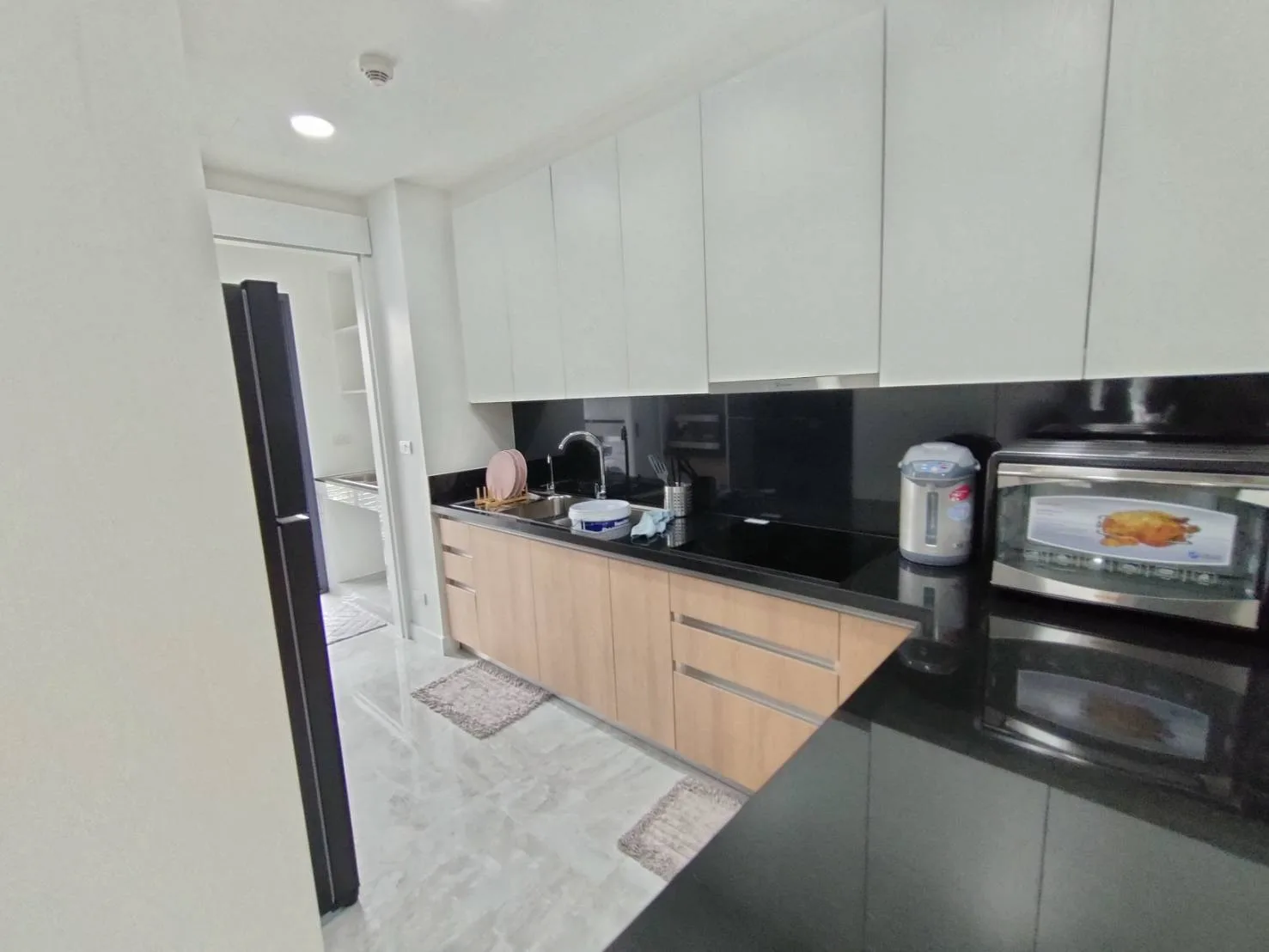 Property photos for Sylva Sukhumvit 61