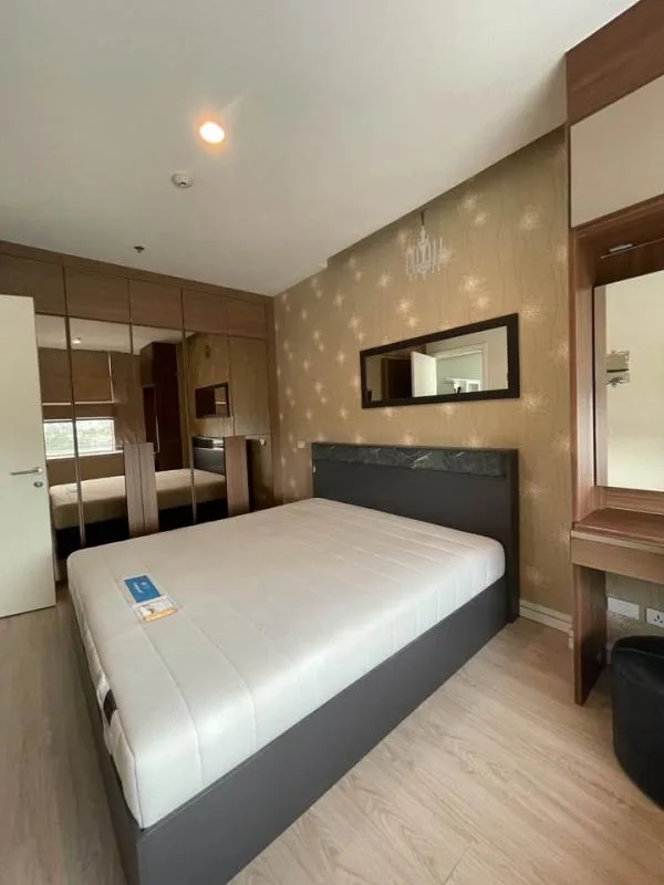 Property photos for Tc Green Rama 9