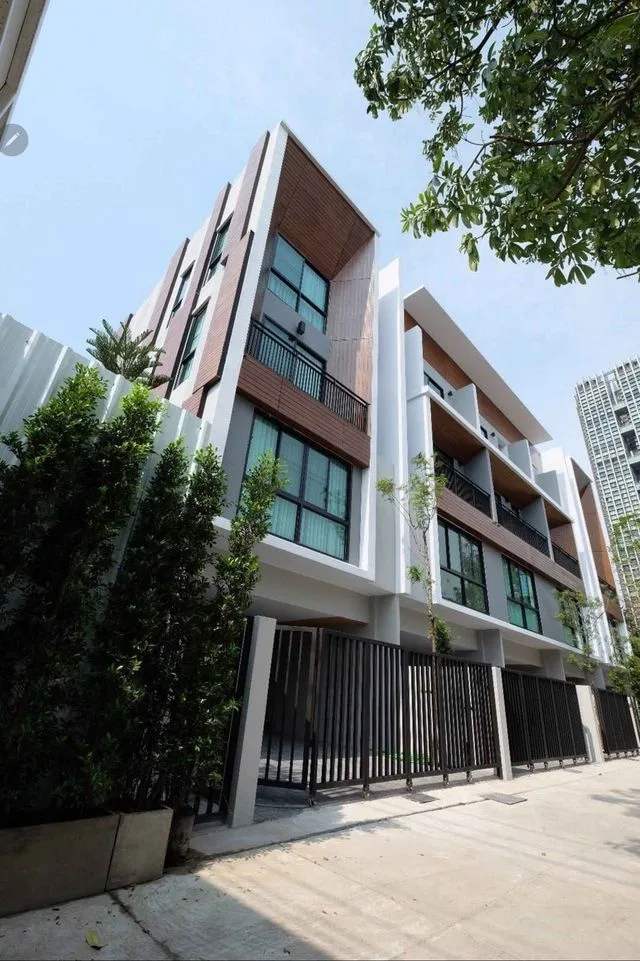 Property photos for Private Townhouse (6 House)