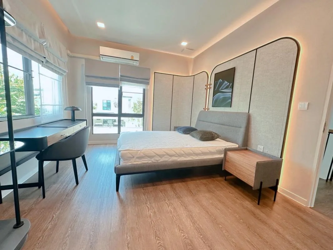 Property photos for Mantana Bangna Km.15