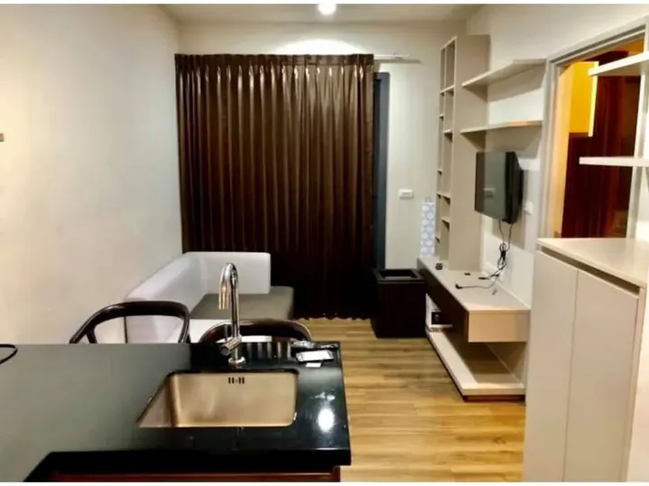 Property photos for Onyx Phaholyothin
