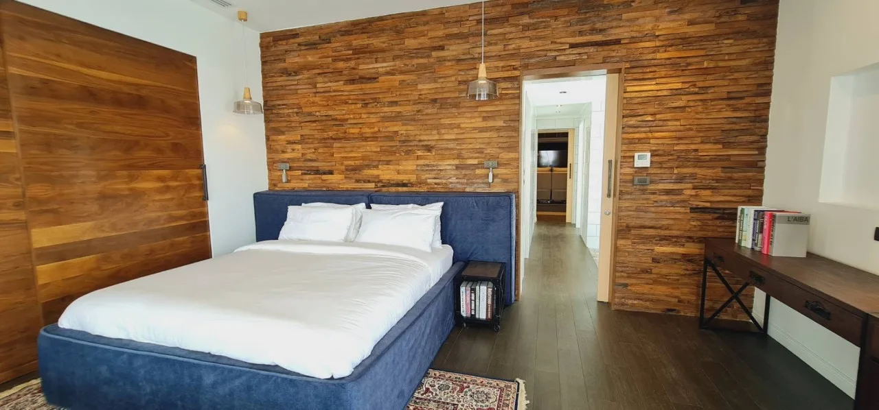 Property photos for Penthouse Condominium 3