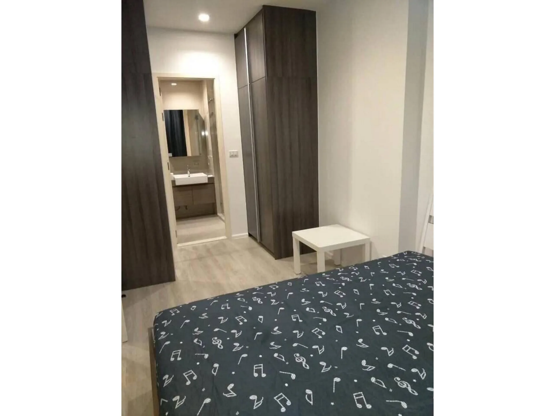Property photos for Quinn Condo Ratchada