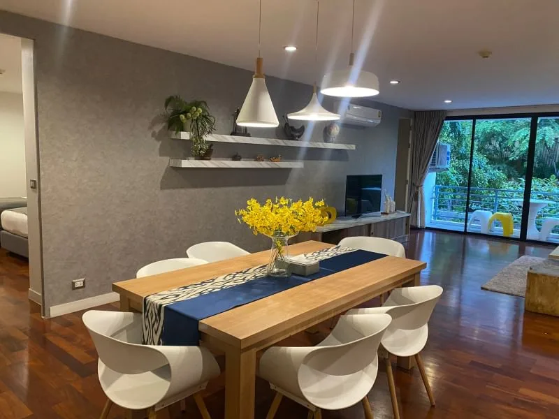 Property photos for Benviar Tonson Residence