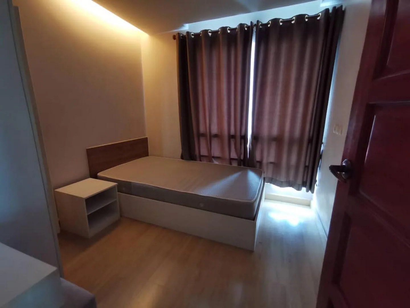Property photos for Emerald Residence Ratchada