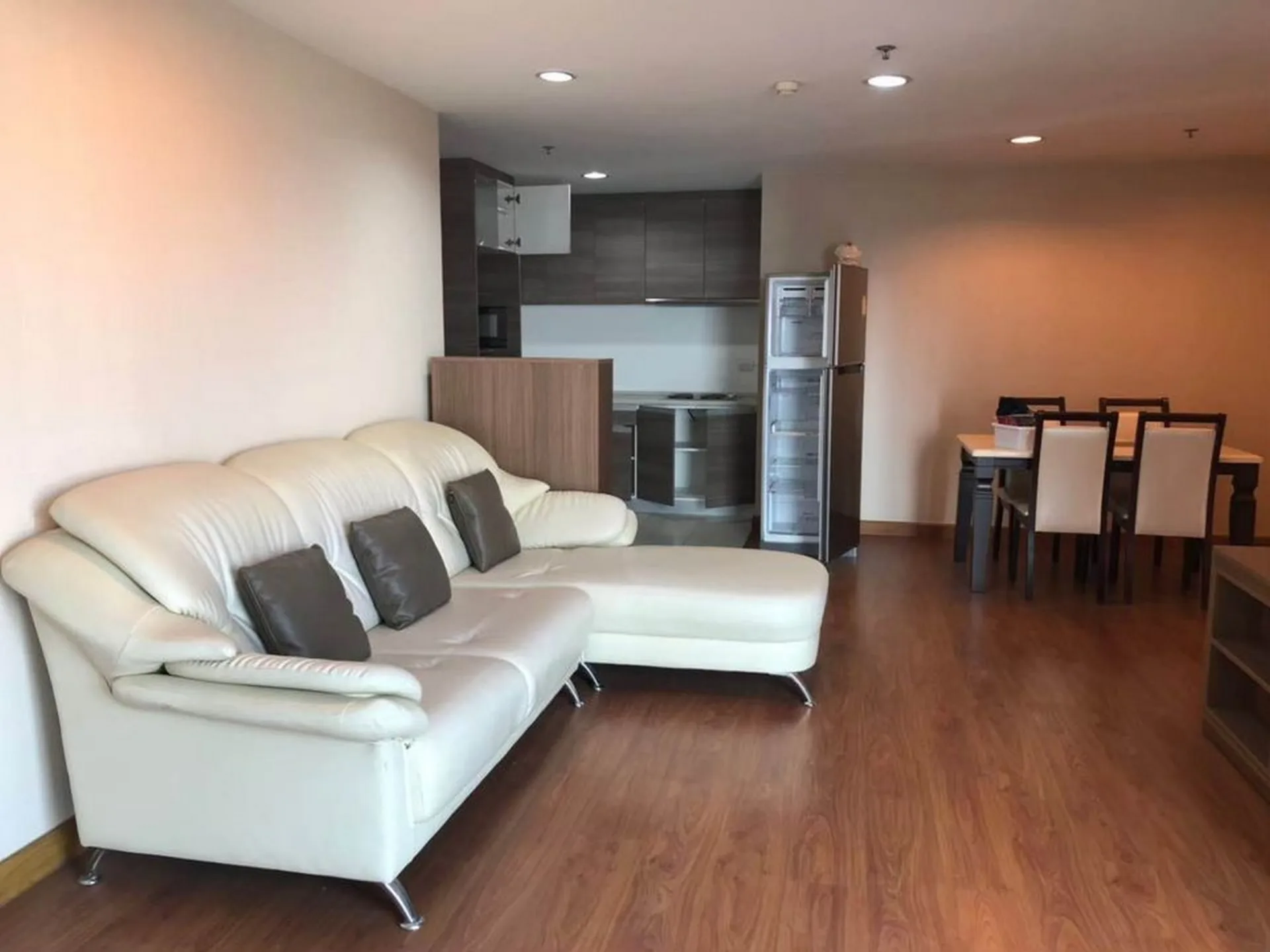 Property photos for Belle Grand Rama 9