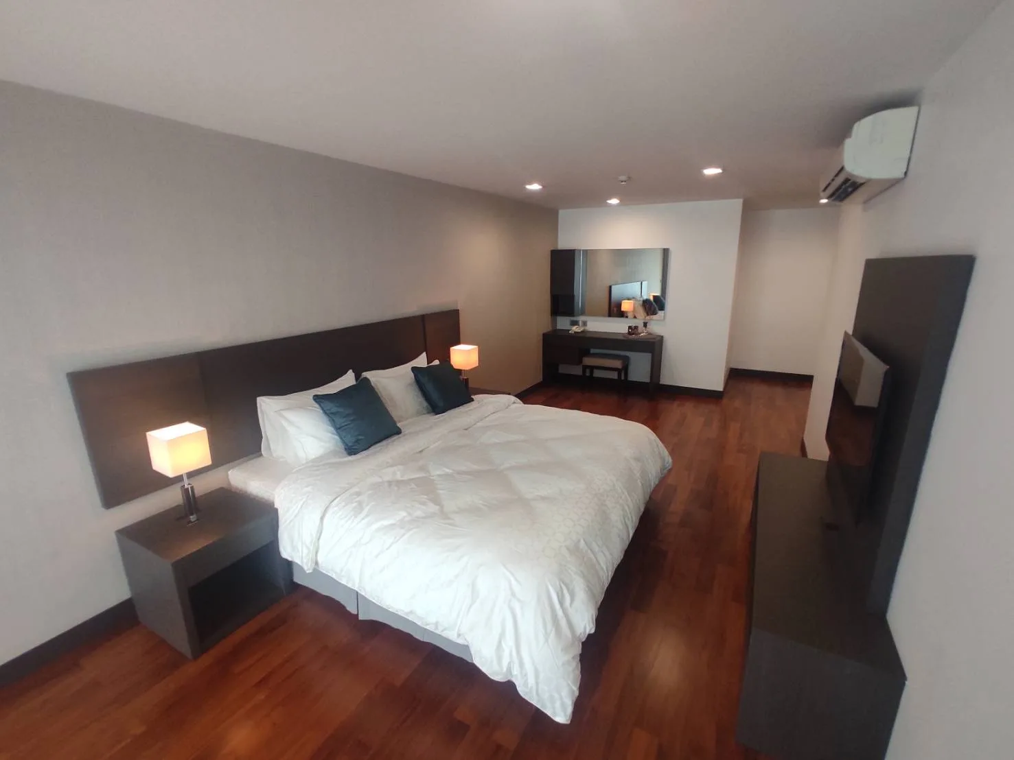 Property photos for The klasse residence