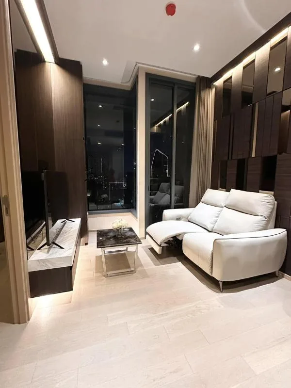 Property photos for The Esse Asoke