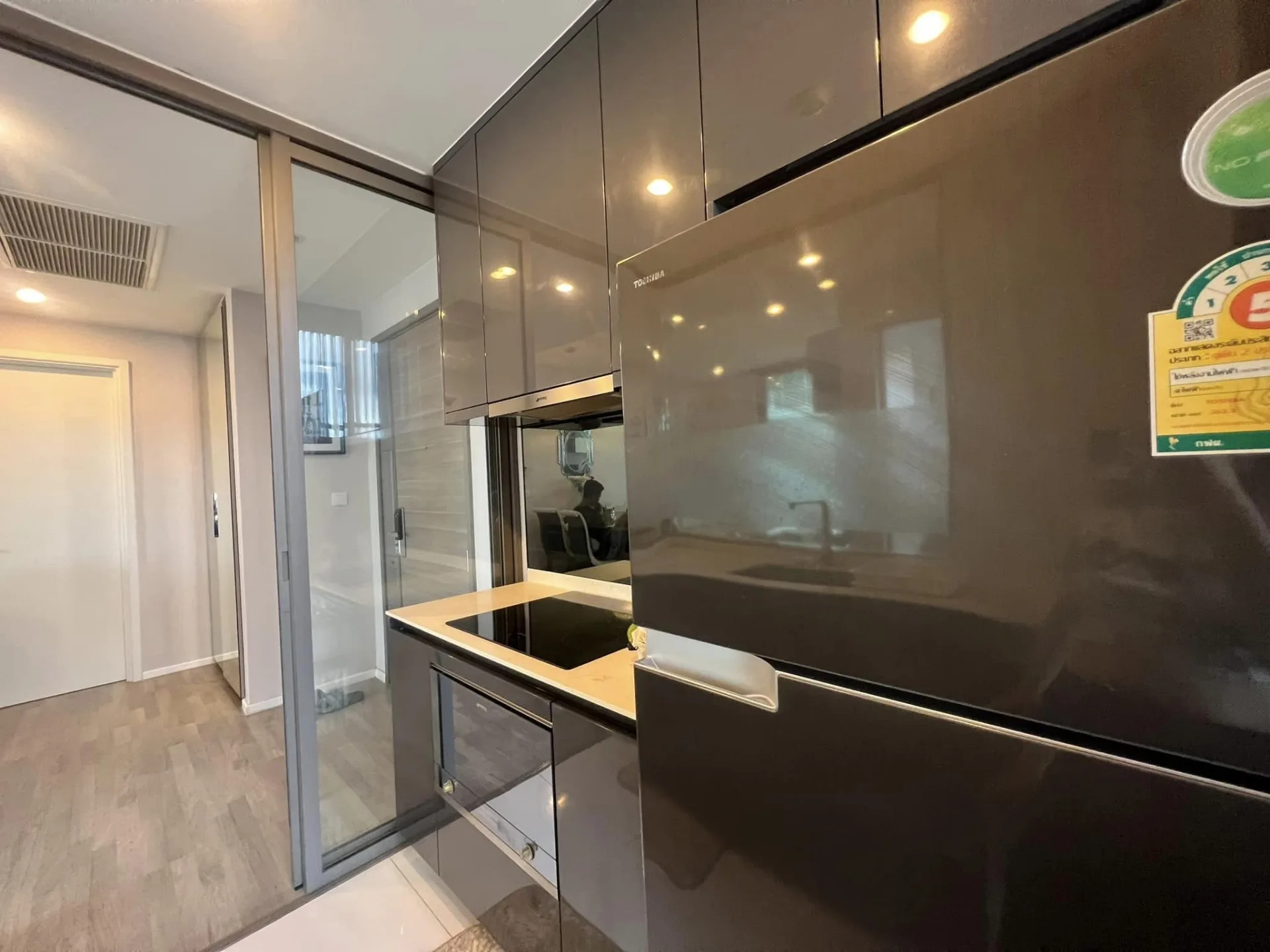 Property photos for The Room Sukhumvit 69