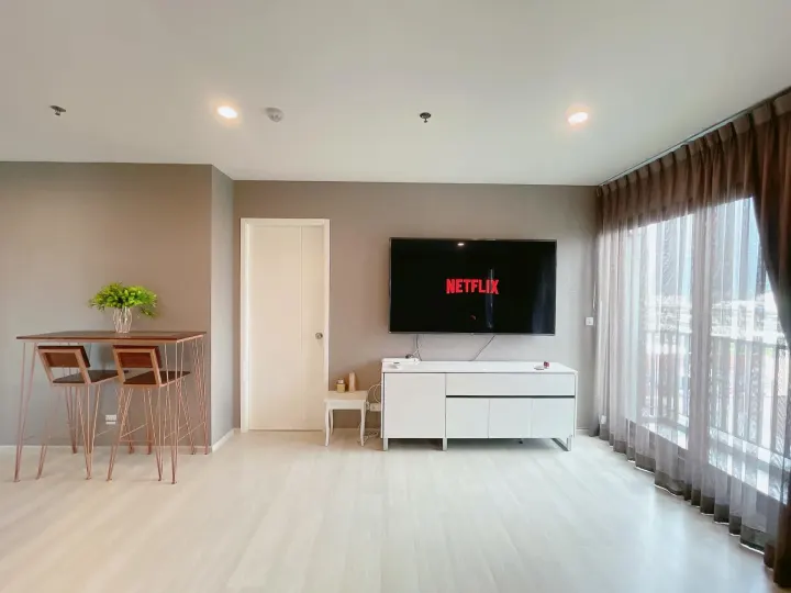Property photos for Life Asoke