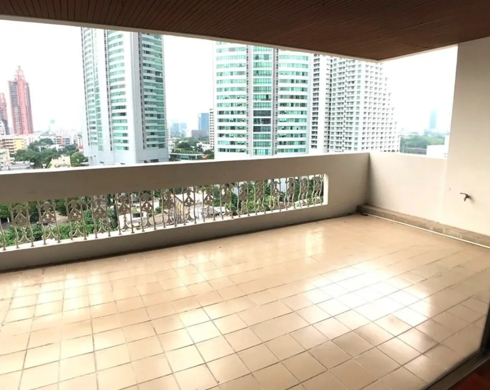 Property photos for Dera Mansion