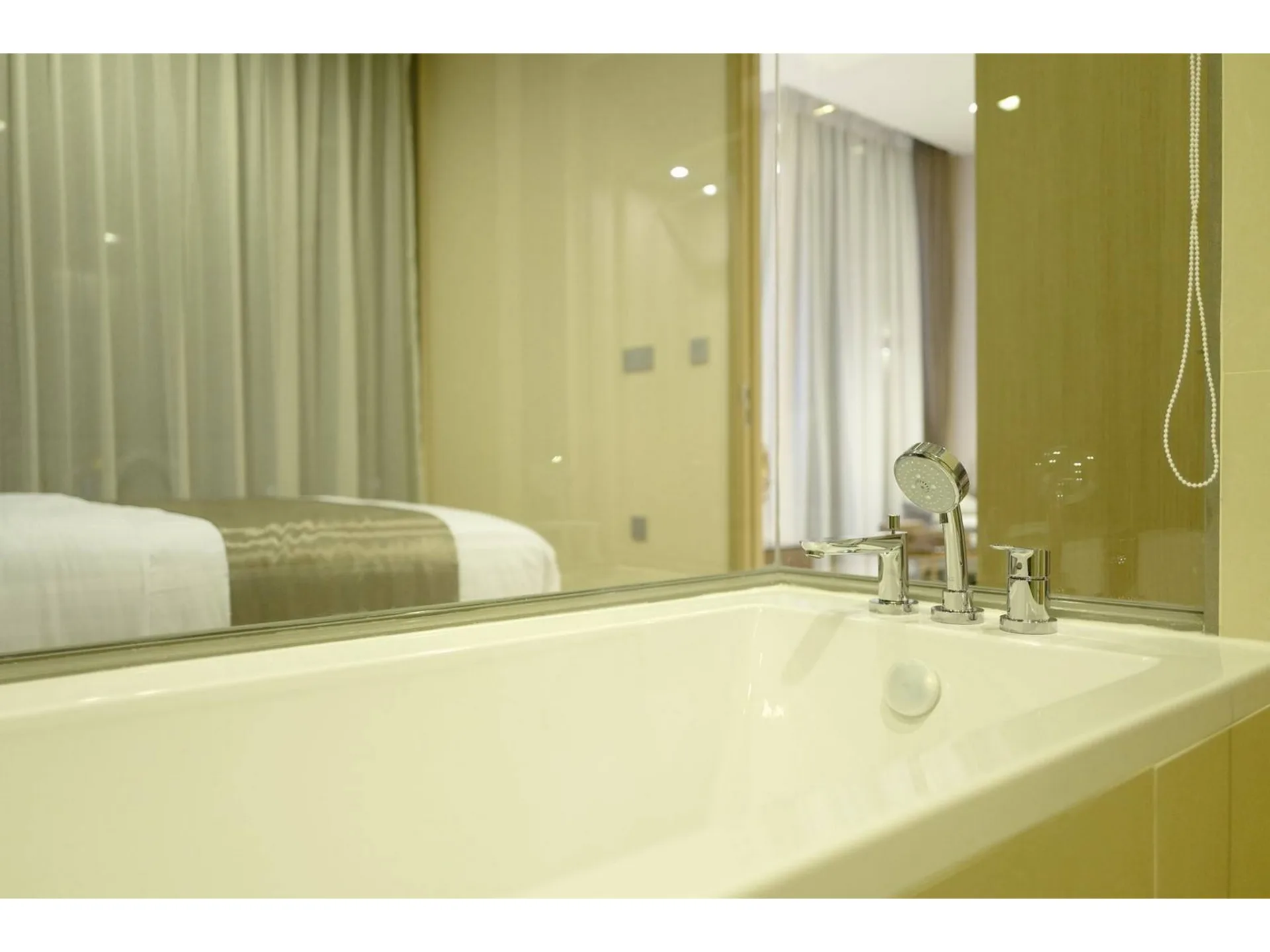 Property photos for The Esse Asoke