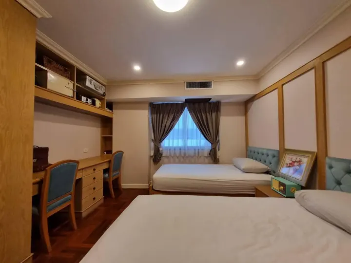 Property photos for Rin House