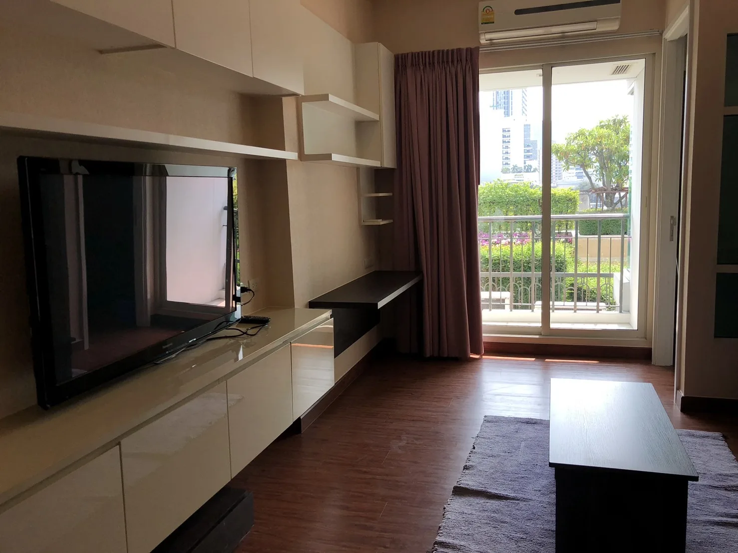 Property photos for Ivy Thonglor