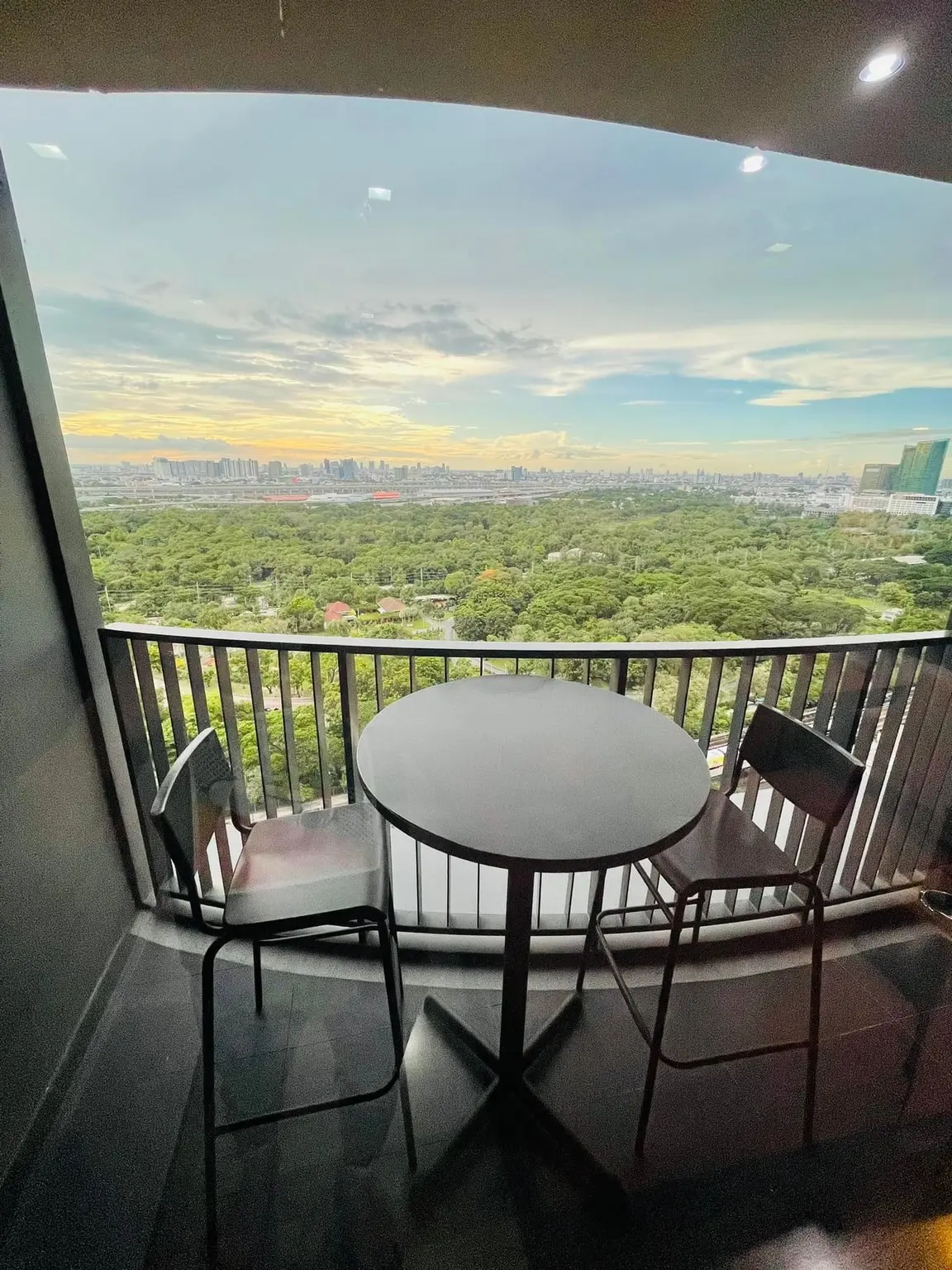 Property photos for THE LINE Jatujak - Mochit